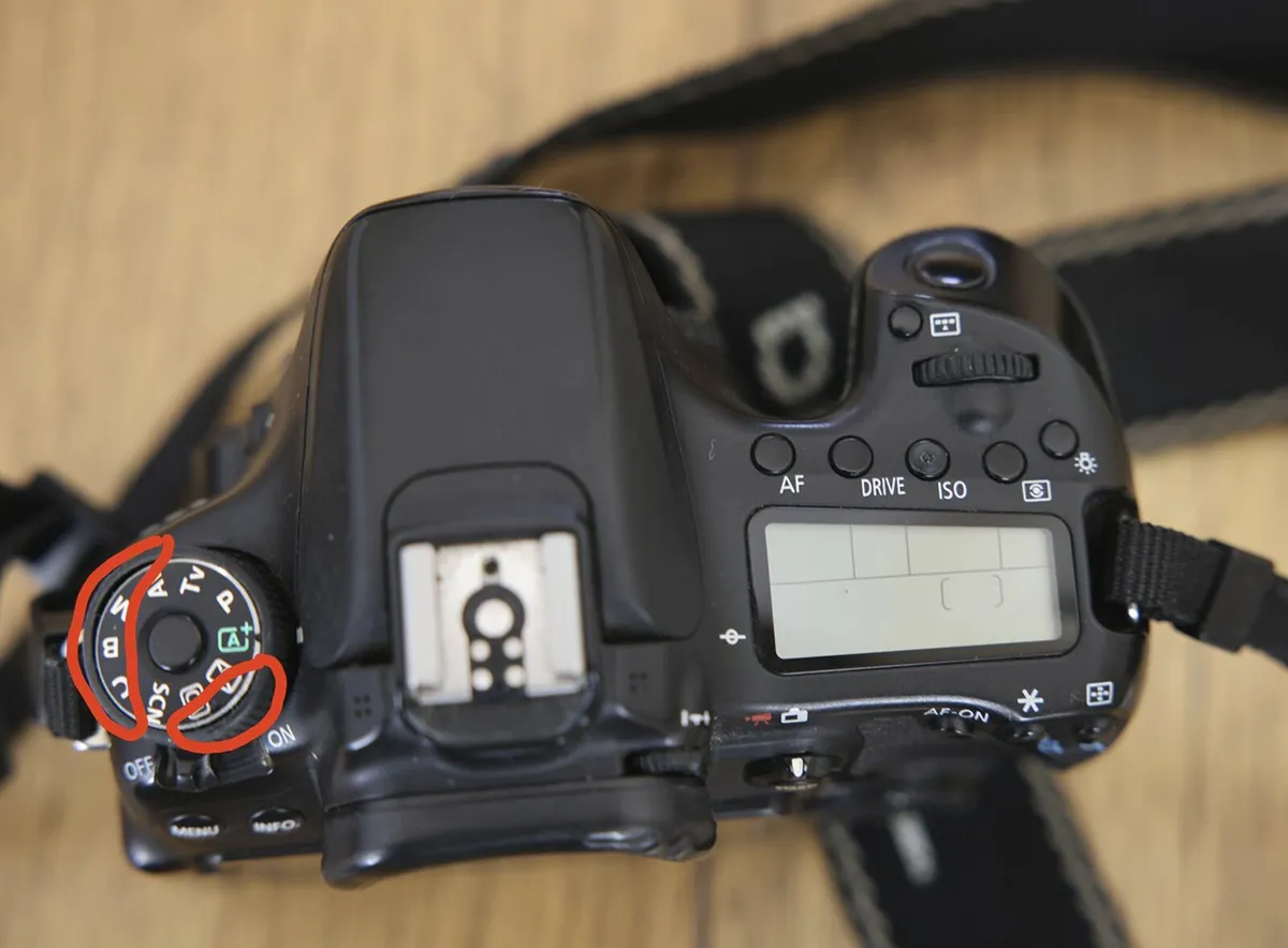 Canon 70D - Well used - Image 4