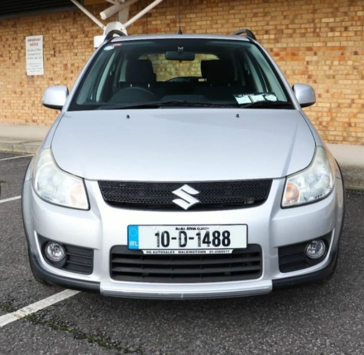 Suzuki SX4 2010 - Image 2