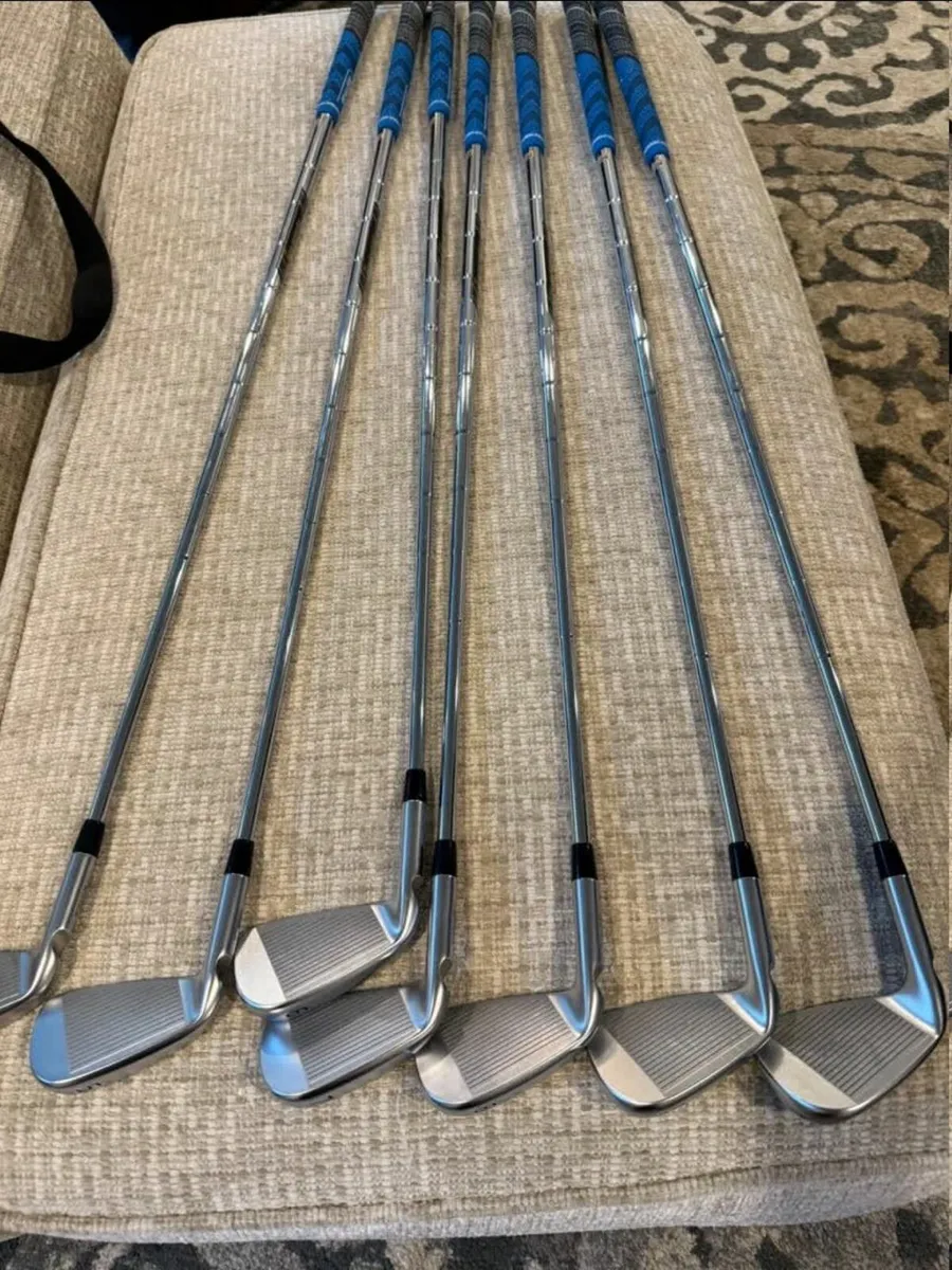 Ping I530 Iron Set 4-PW Black Dot Forged - Image 1