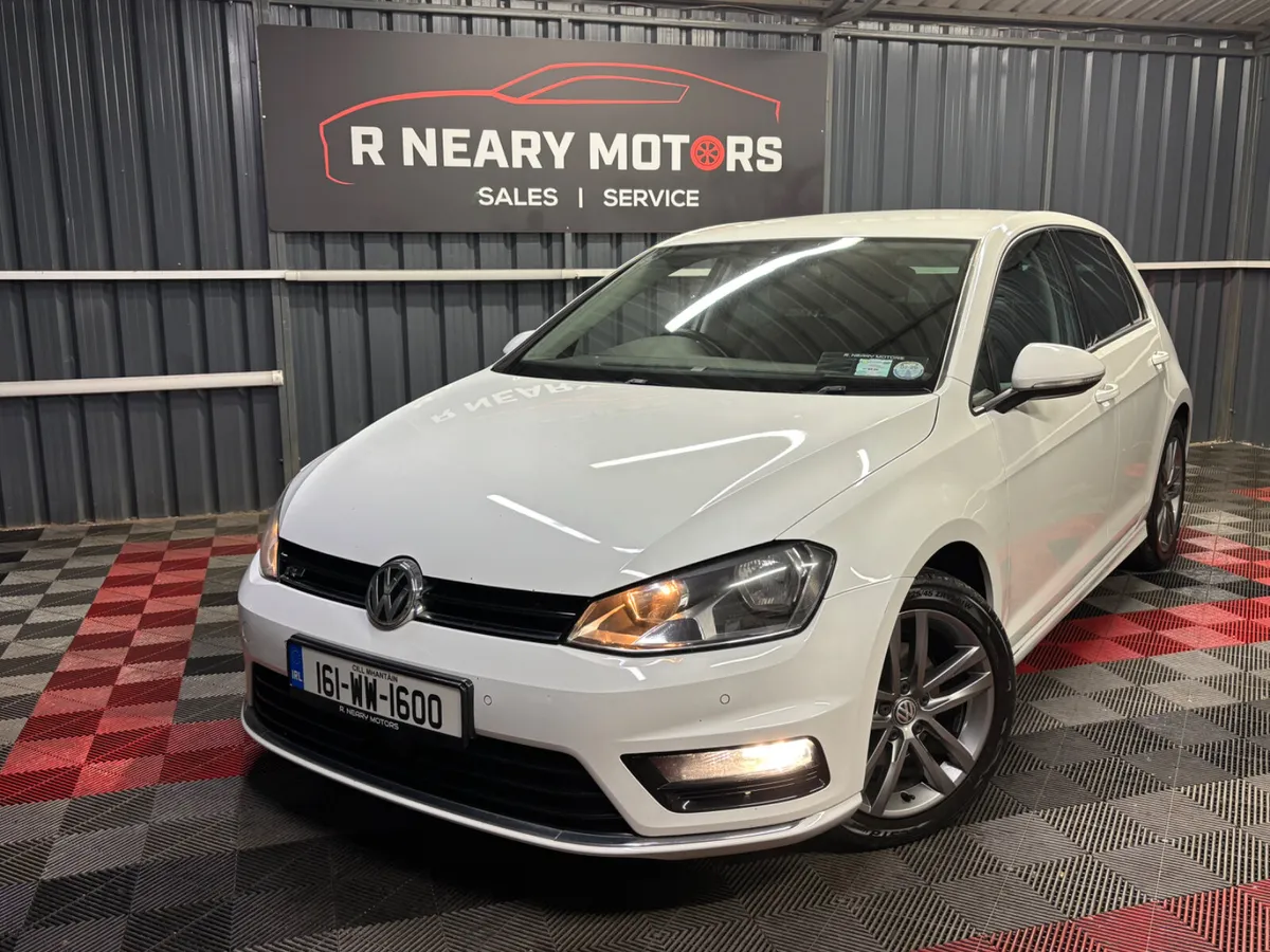 2016 Volkswagen Golf 1.6 R-Line Manual - Image 1