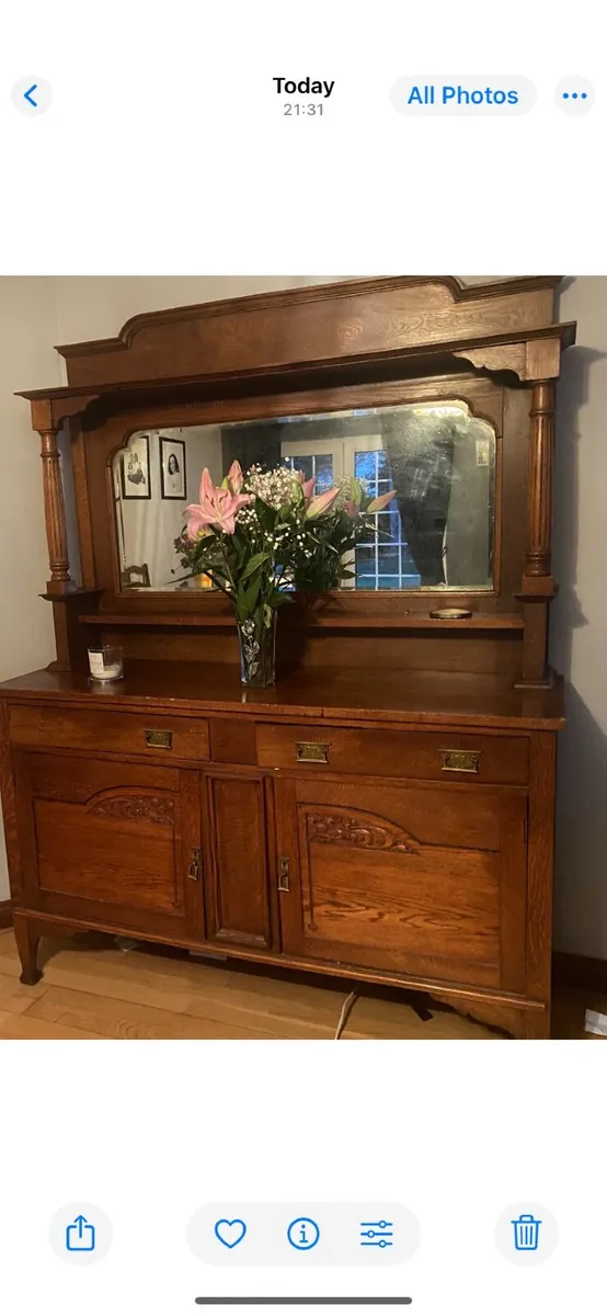 Antique Mahogony Dresser with mirror all in one - Image 3