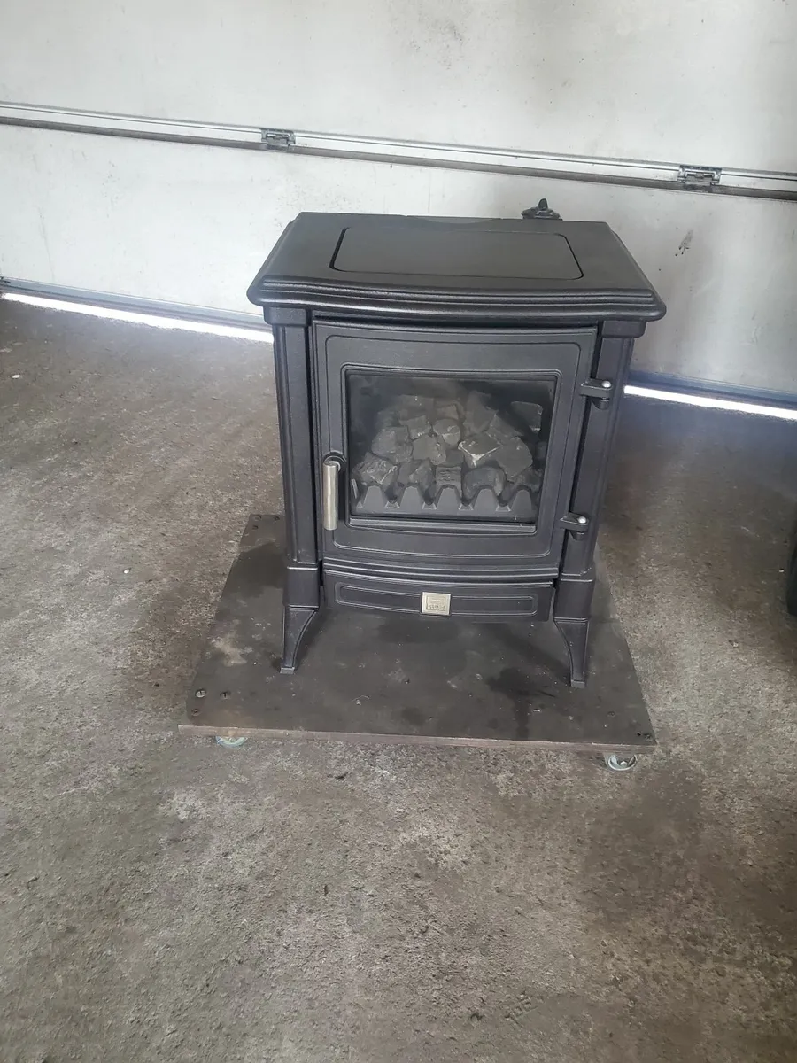 Nestor Martin 5kw oil stove reconditioned - Image 3