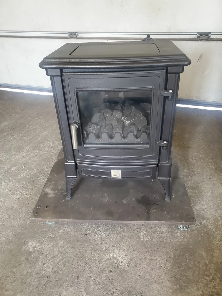 Nestor Martin 5kw oil stove reconditioned - Image 4