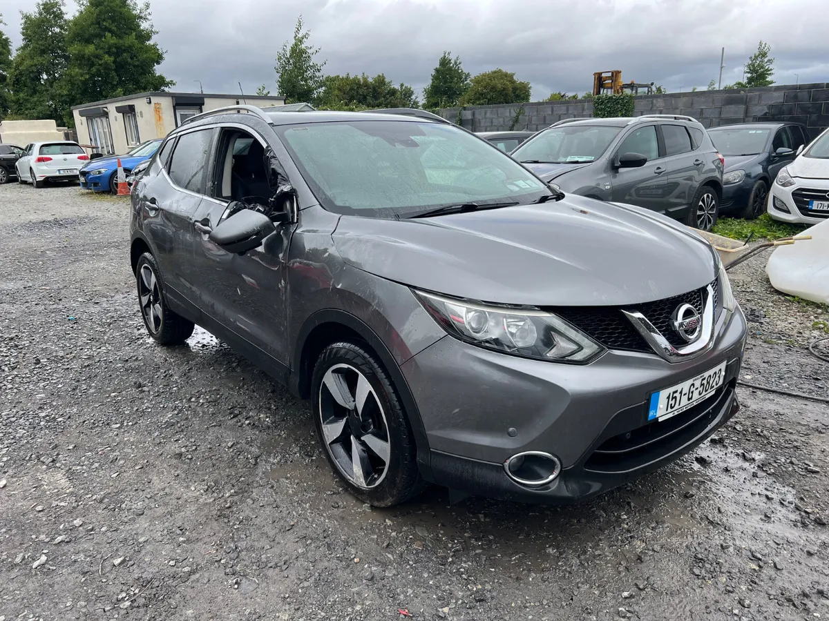 2015 Nissan Qashqai 1.5 Diesel - Image 1