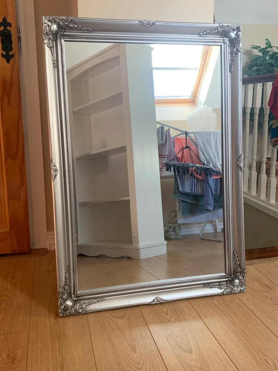Mirror - Image 1