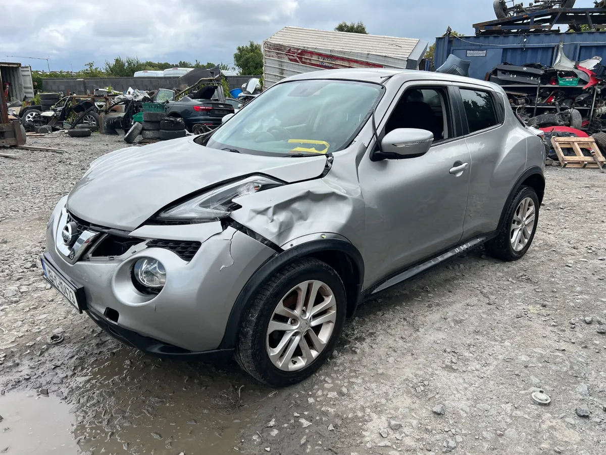 2015 Nissan Juke 1.5 Diesel driving - Image 3