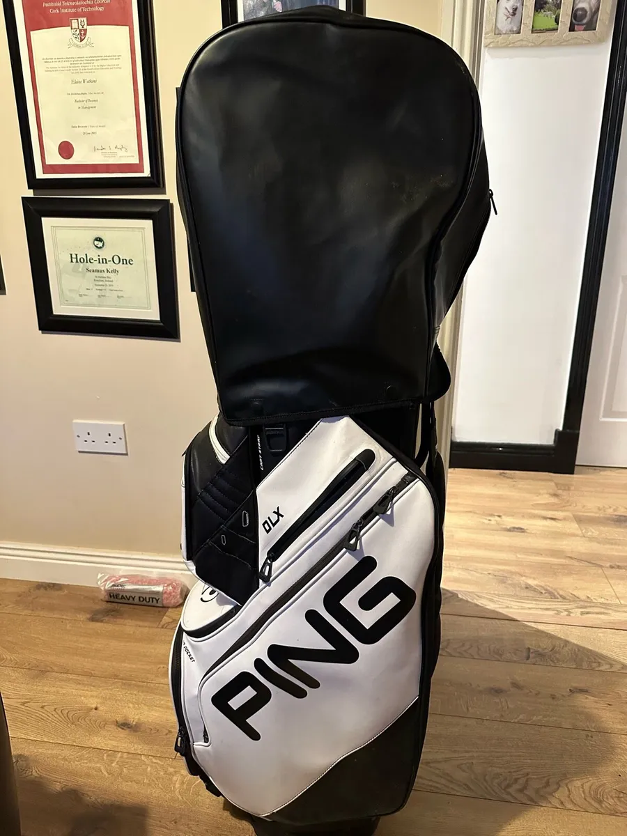 Ping DLX cart golf bag - Image 1