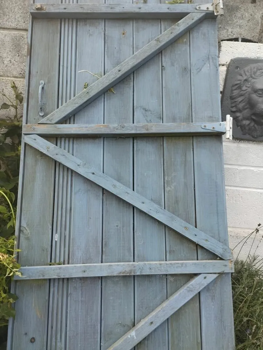 Good sturdy side gate, - Image 3