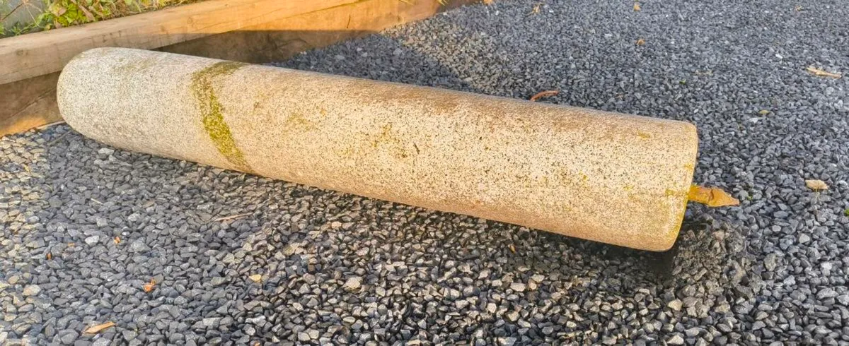 Granite Roller / Pillar - Image 1
