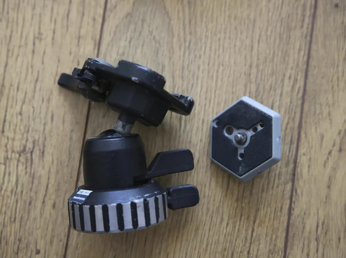 Manfrotto Model 168 Ball Head - Image 1