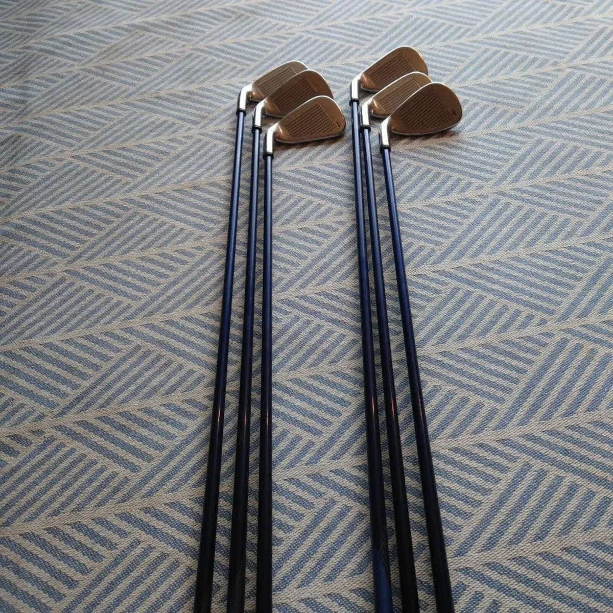 Callaway X-22 Iron Set 6pcs 5-pw Carbon Shaft Flex - Image 2