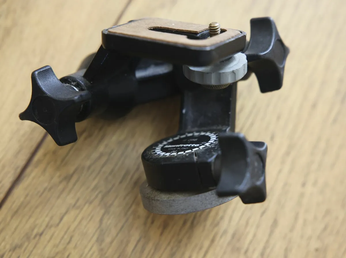 Manfrotto 056 3D Junior Tripod Head Black - 3025 - Image 2