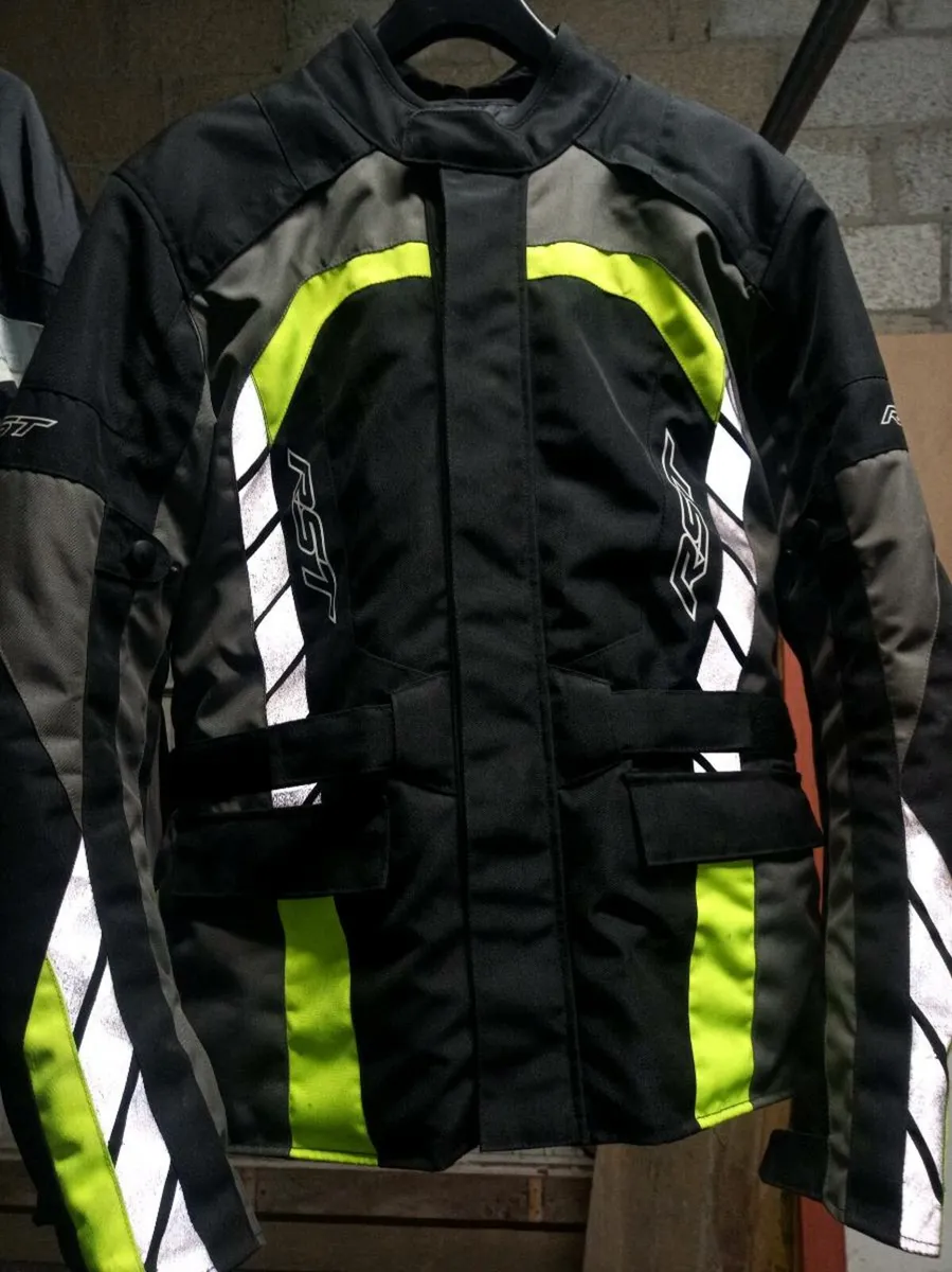 RST motorbike jackets - Image 2