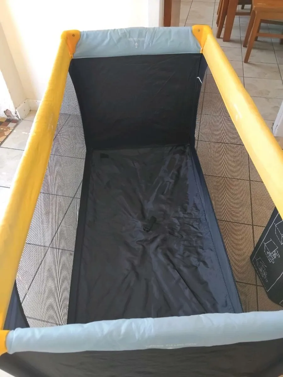 Travel cot and proper mattress - Image 2