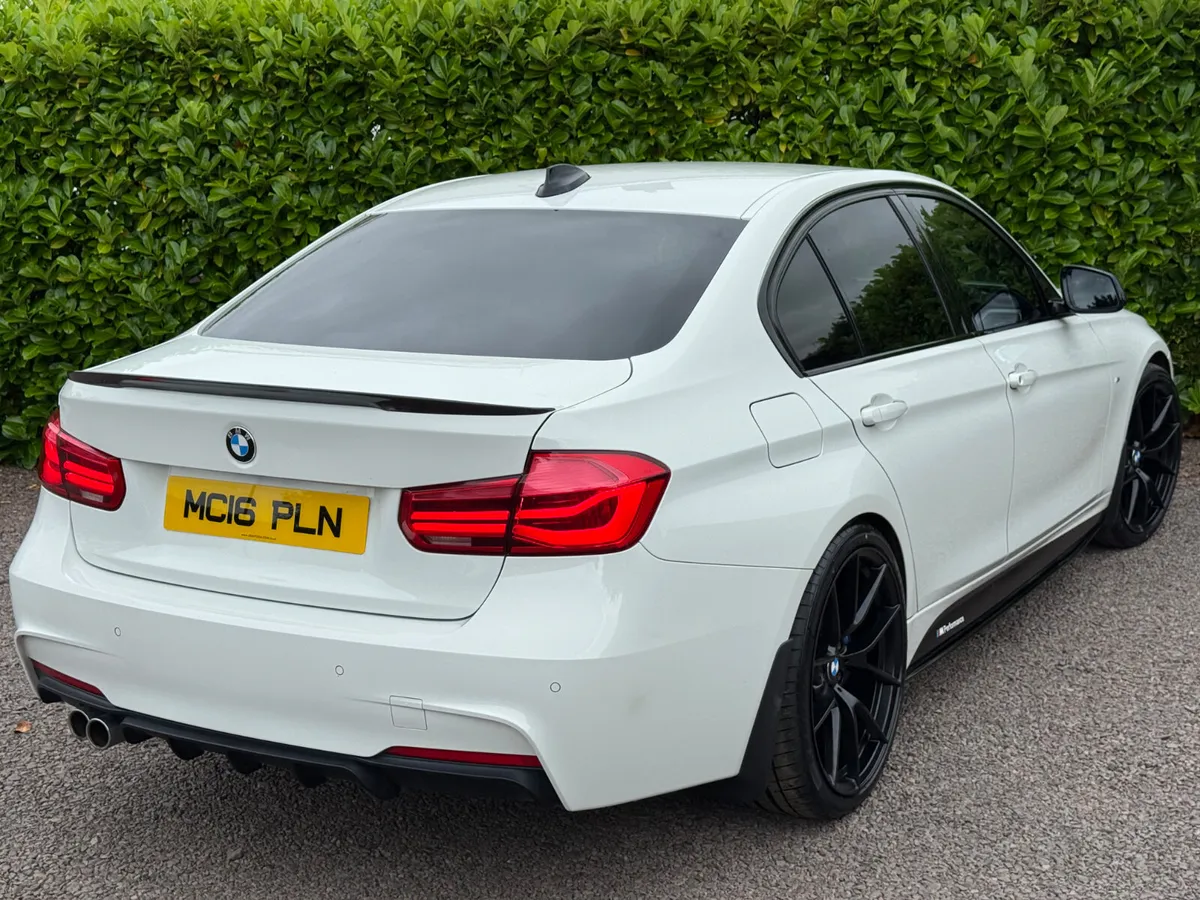 BMW 3-Series 2016 M-Sport *Big Spec* - Image 4