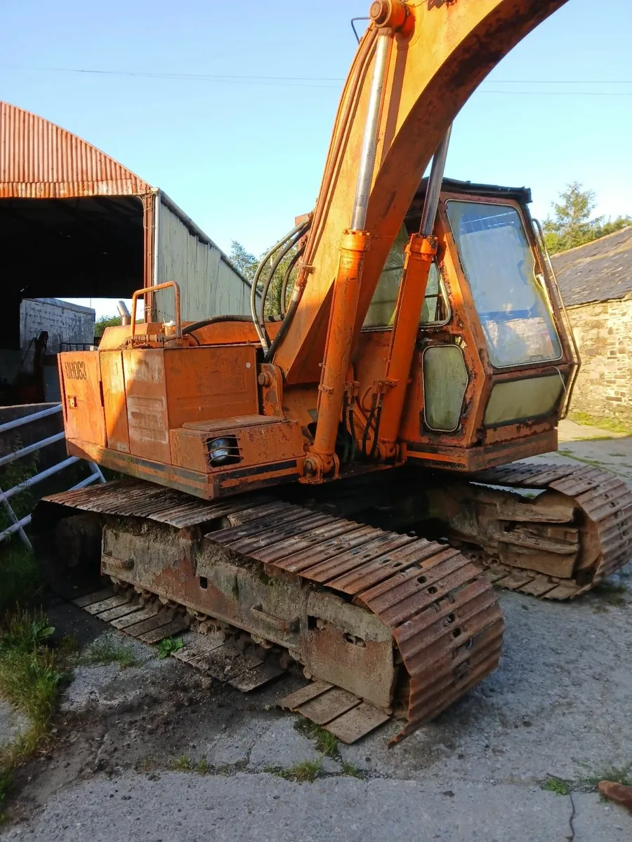 Hitachi UH630 - Image 1