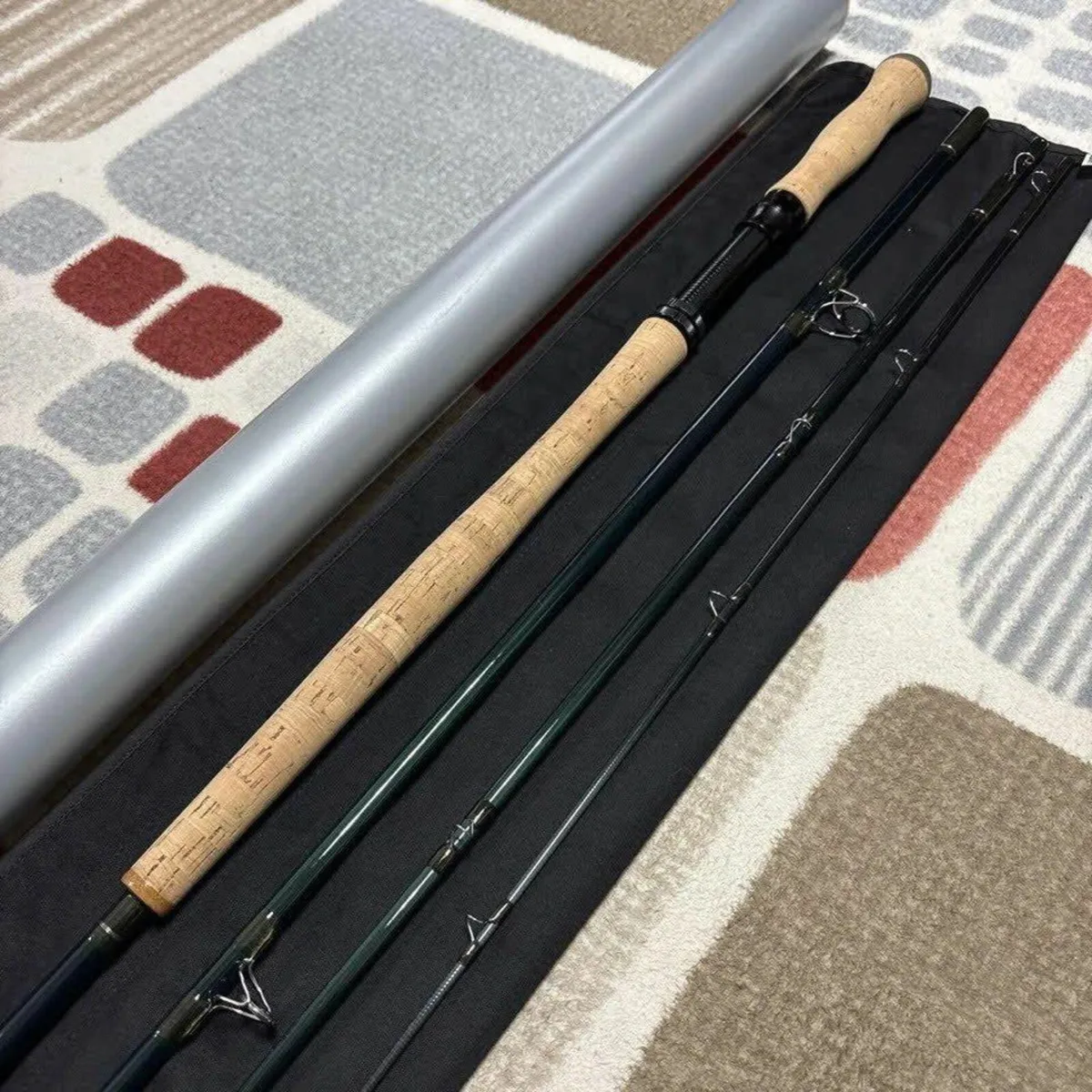 SCOTT T2H 1258/4 Fly Fishing Rod - Image 1