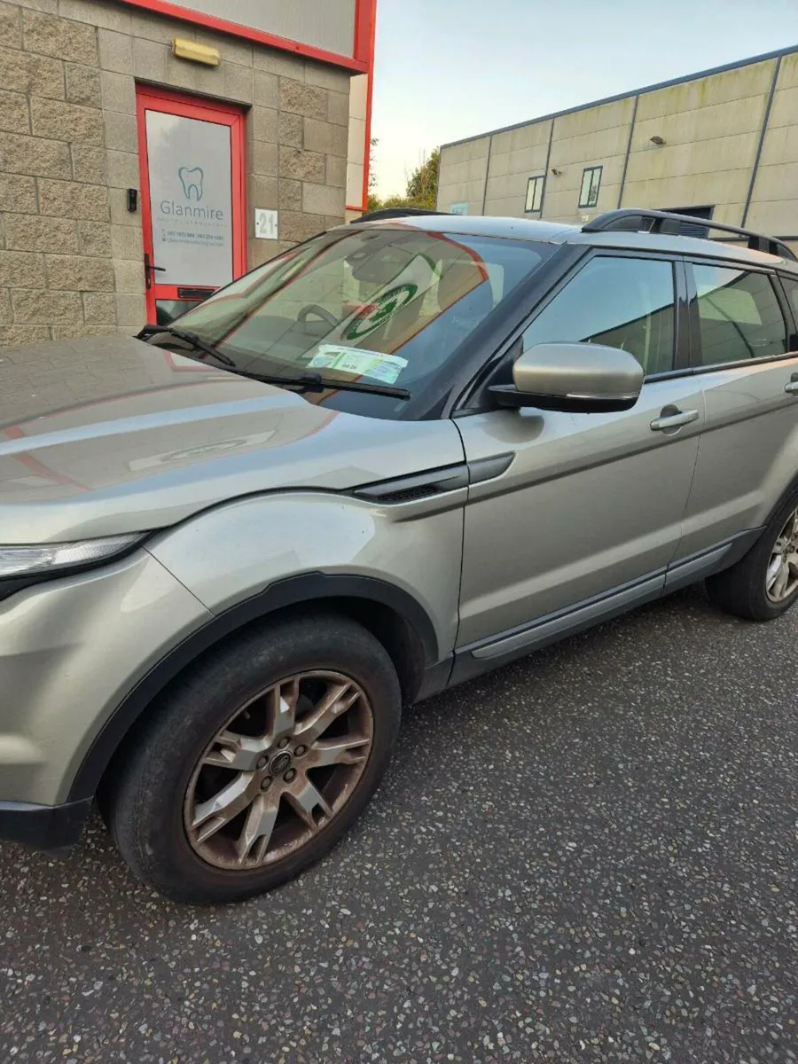 Range Rover Evoque - Image 2