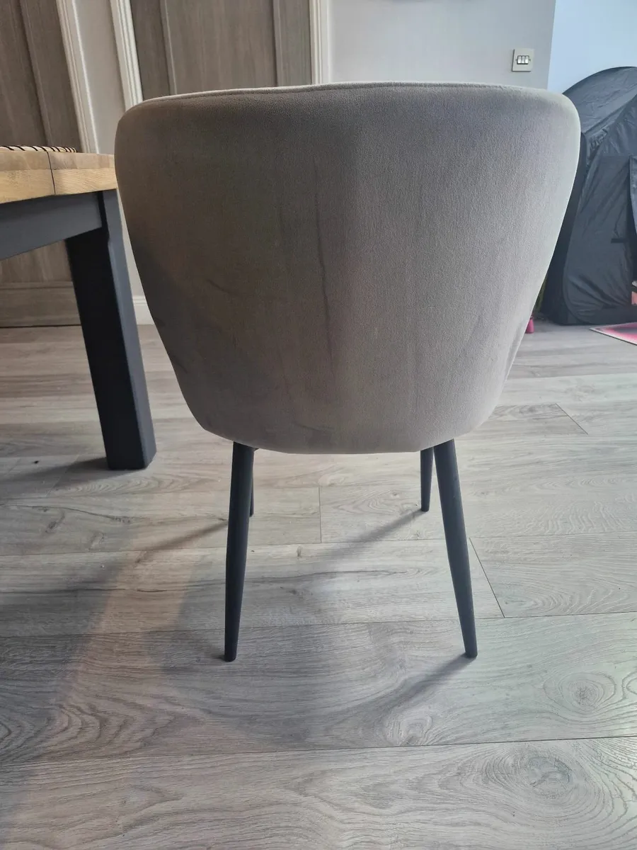 Dining chairs - Image 2