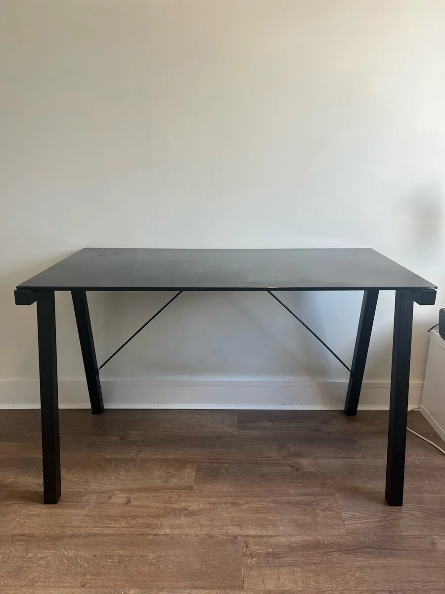 Desk - Image 1