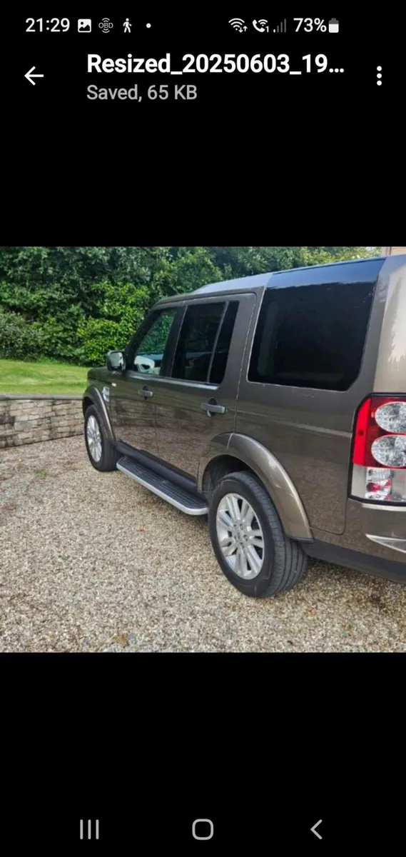 Land Rover Discovery 2013 .low Km Mint condition. - Image 3