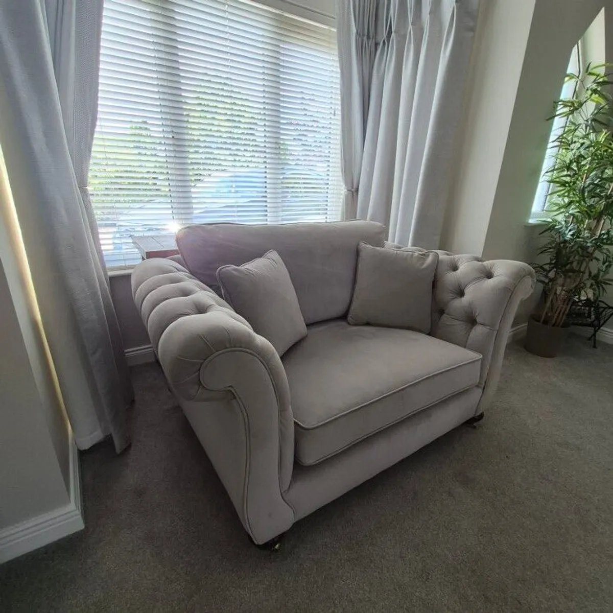 Love seat / Double Arm chair - Image 2