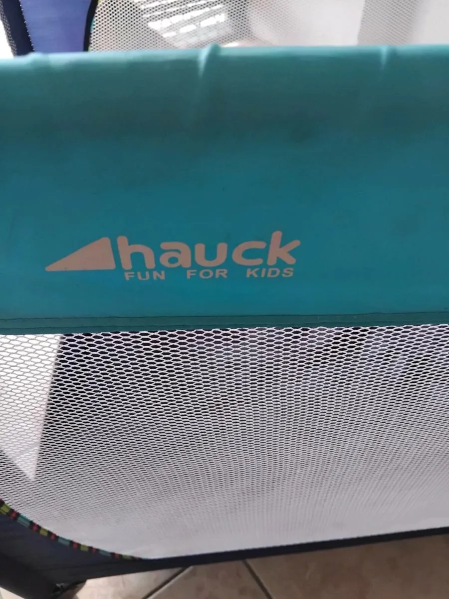 Travel cot - Image 3