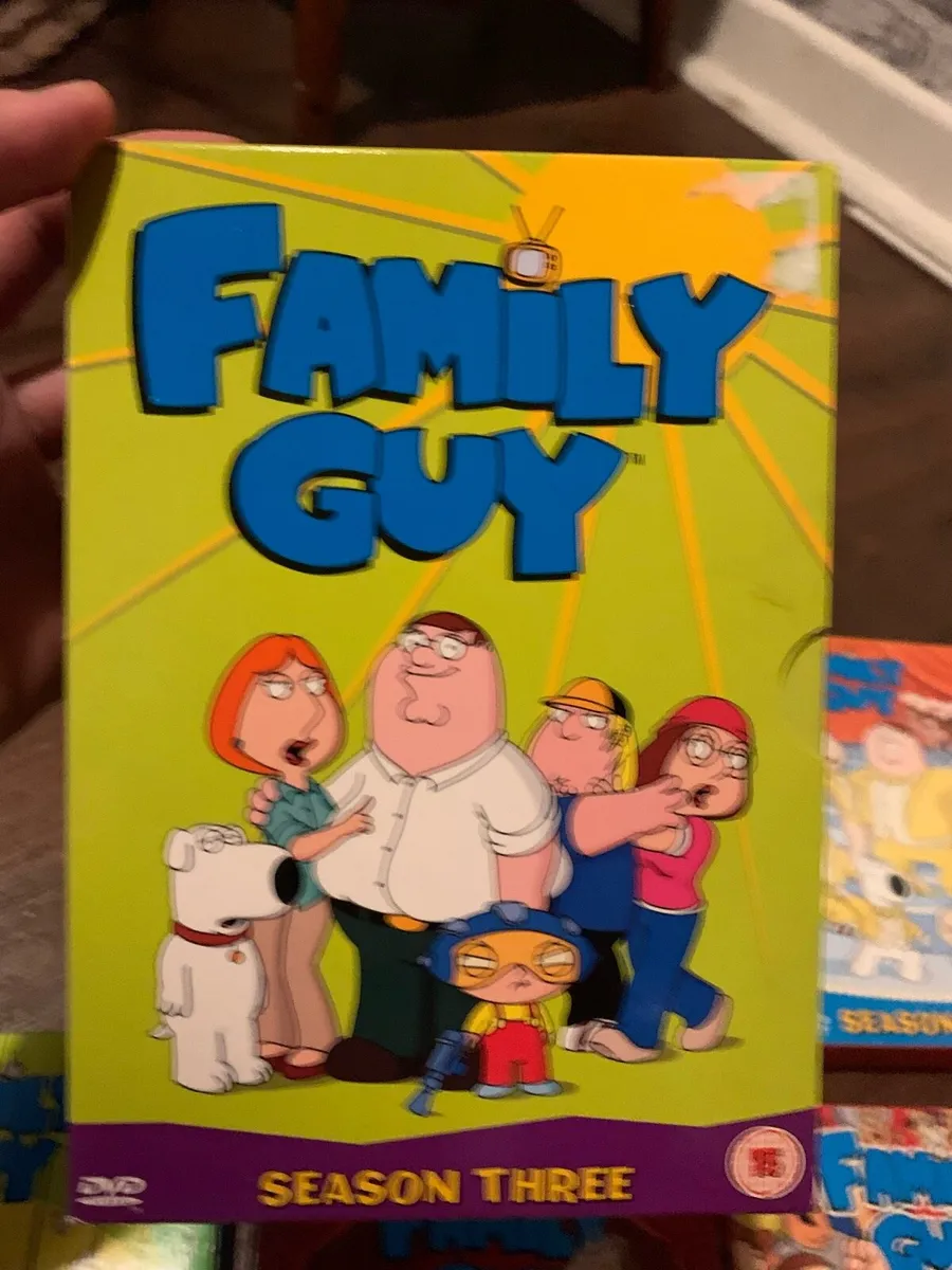 6 seasons box sets of Family Guy & 2 American Dad - Image 3