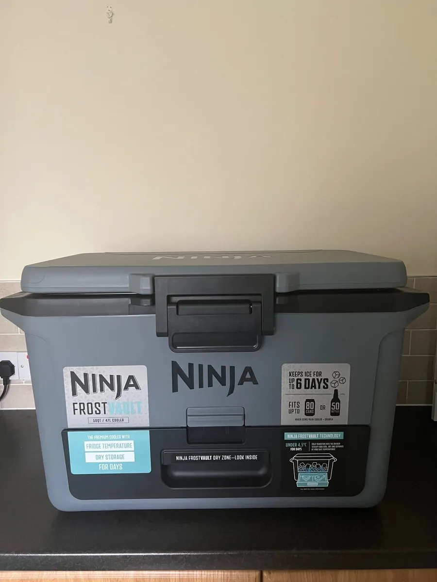 Ninja FrostVault 47L - Image 1