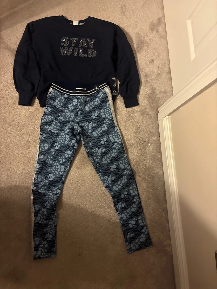Matching two piece by boboli - Image 1