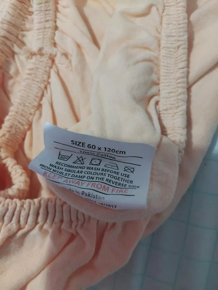 Cot sheets - Image 2