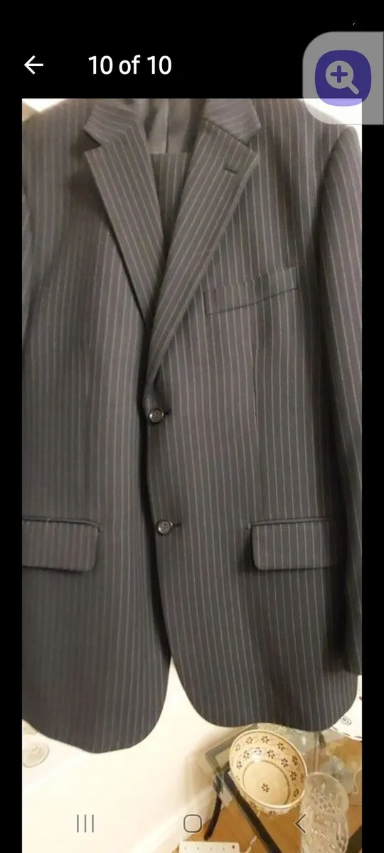 Marco Verro handmade navy pinstripe suit. - Image 2