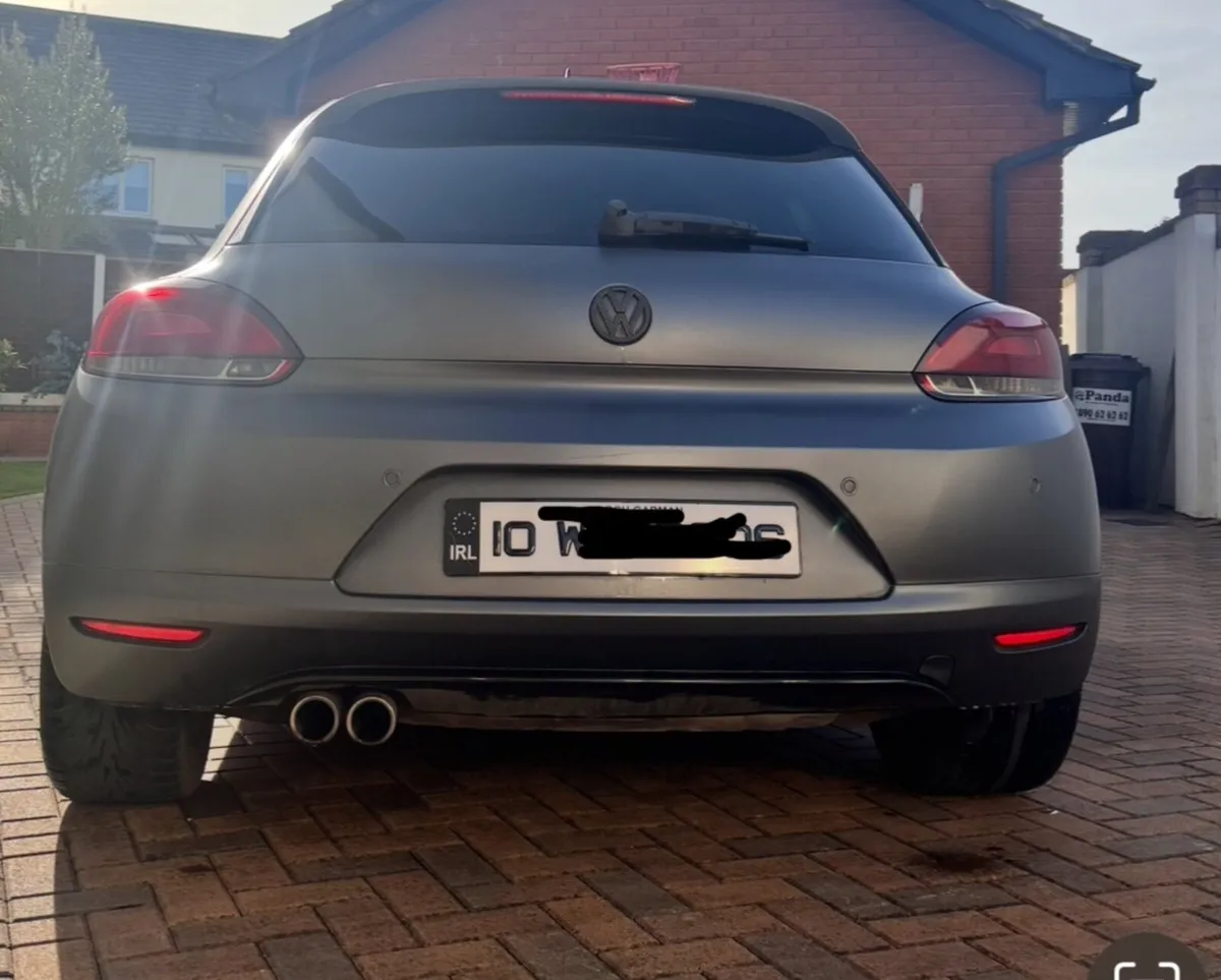 Volkswagen Scirocco 2010 - Image 2