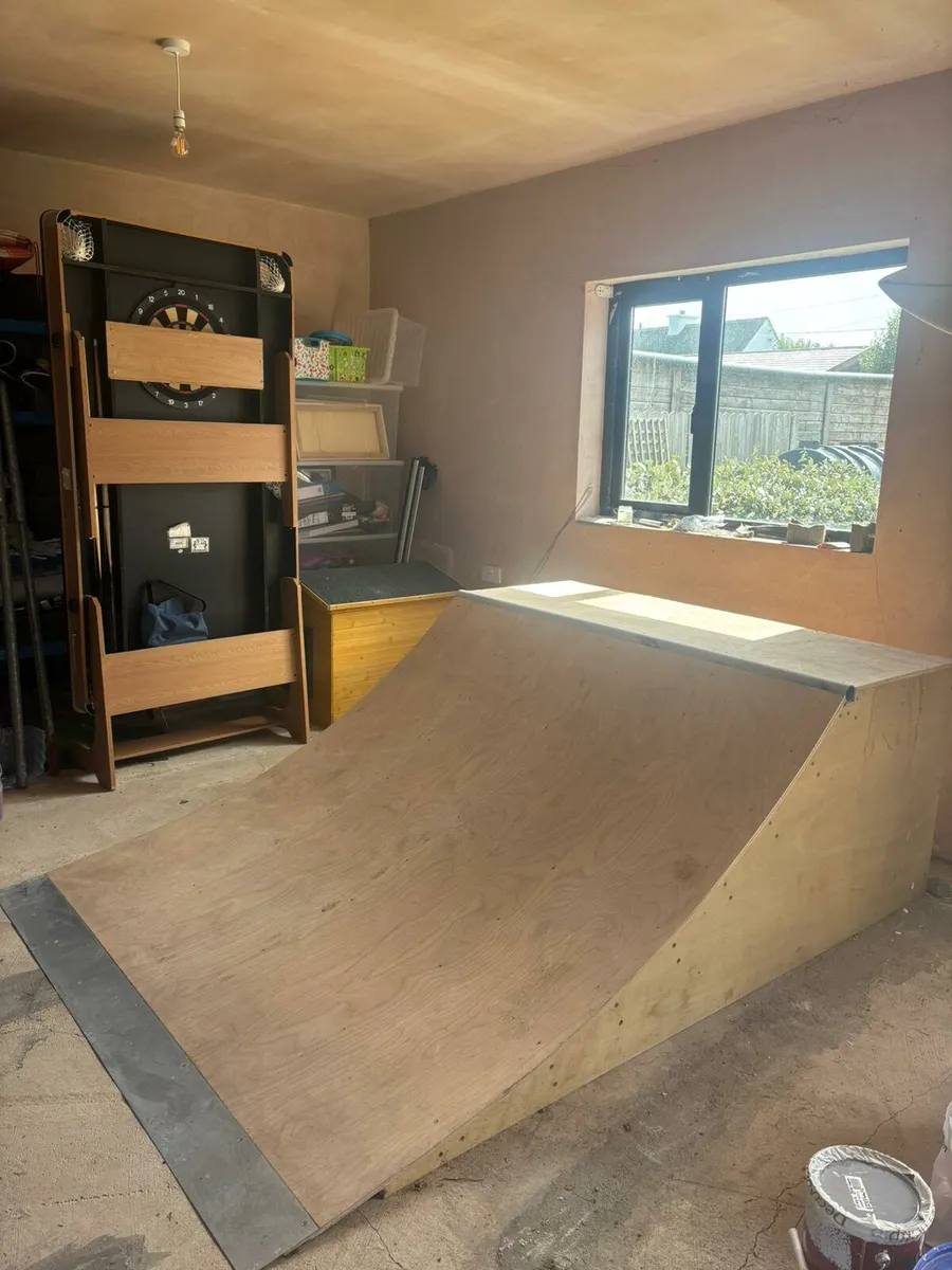 Skateboard Ramps - Image 1