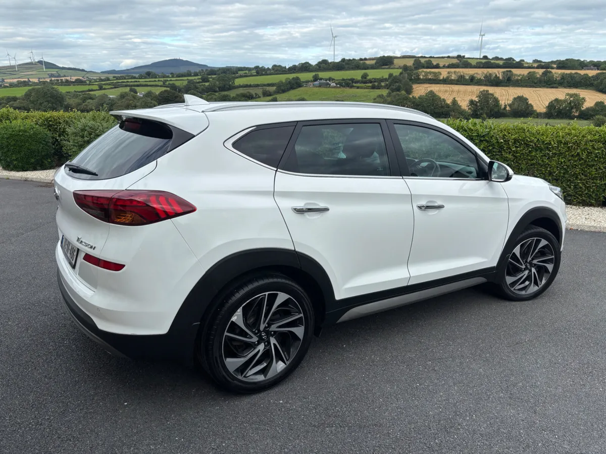 2019 (192)Hyundai Tucson Exec Plus 1.6 DSL 86KMS - Image 4