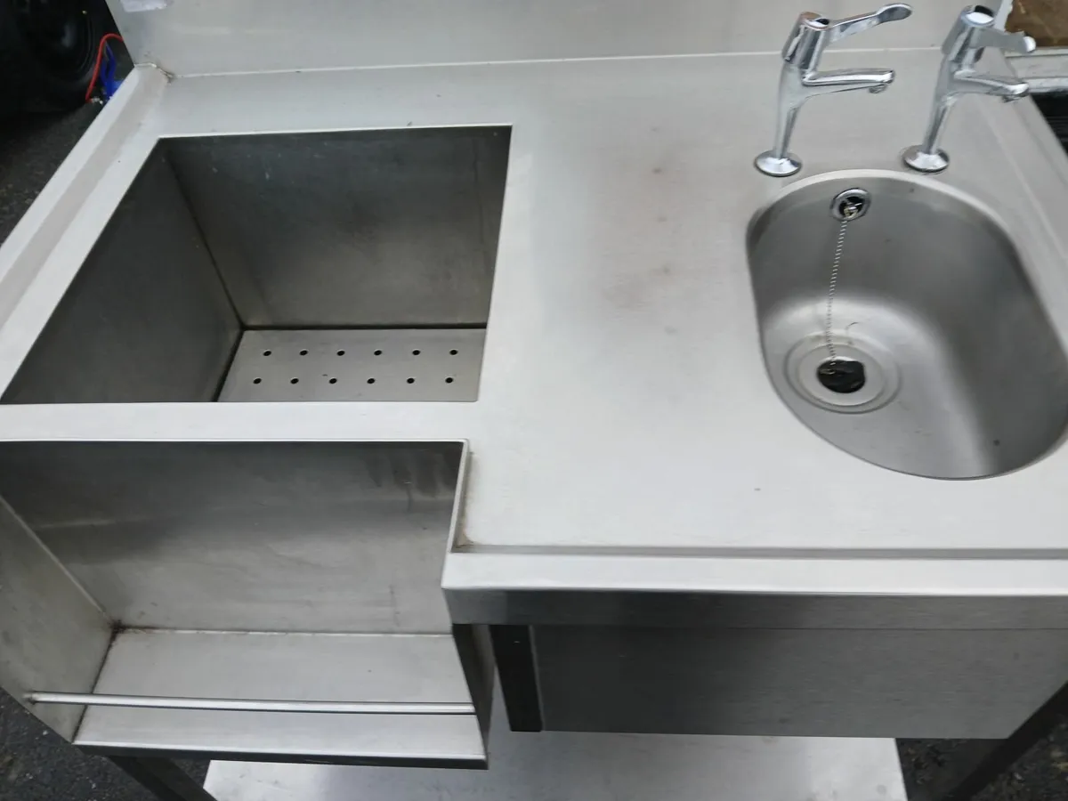 Stainless steel sink/c.tail bar...delivered - Image 3