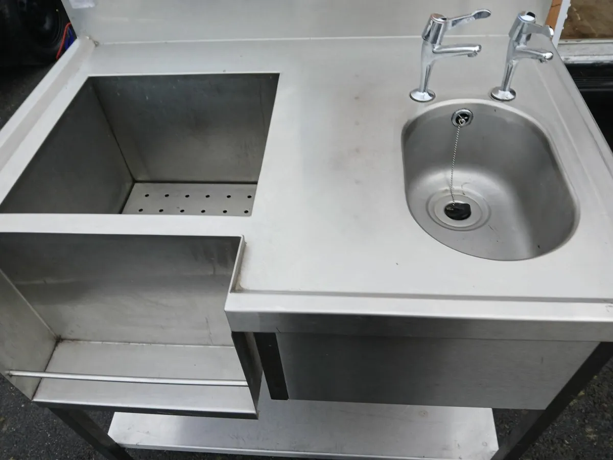 Stainless steel sink/c.tail bar...delivered - Image 4