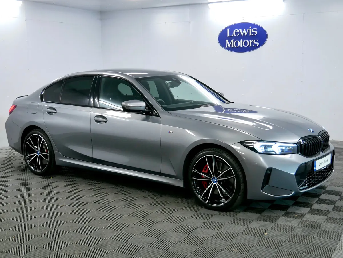 2024 BMW 330e M Sport Pro HIGH SPEC - Image 1