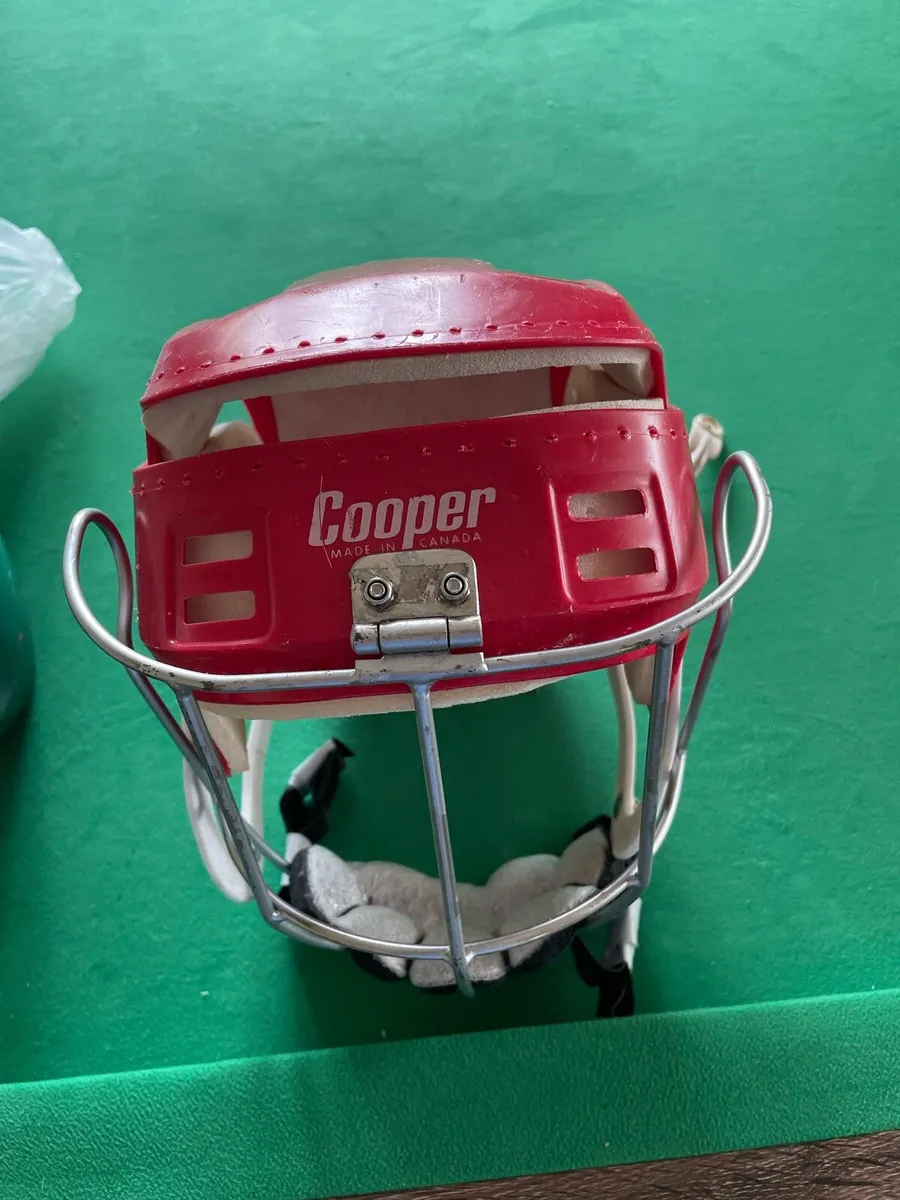 Cooper hurling helmet - Image 1