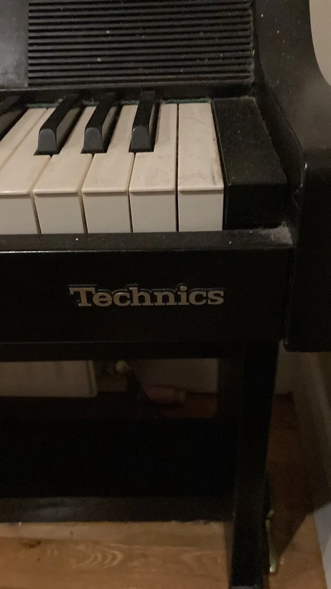 Electric piano - Image 2