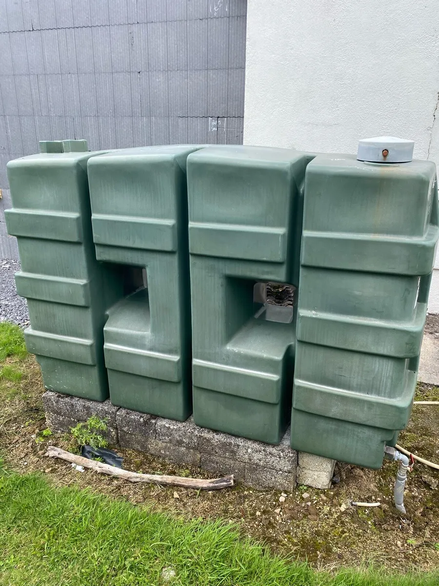 Oil tank - Image 2