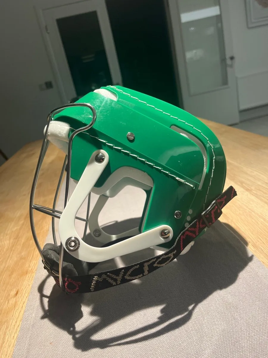 Gola helmet - Image 2