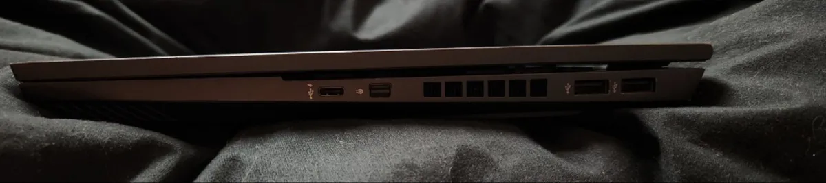 HP Omen 15 inch Gaming Laptop - Image 4