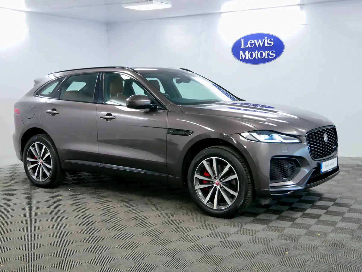 2022 Jaguar F-Pace SE P400E - Image 1