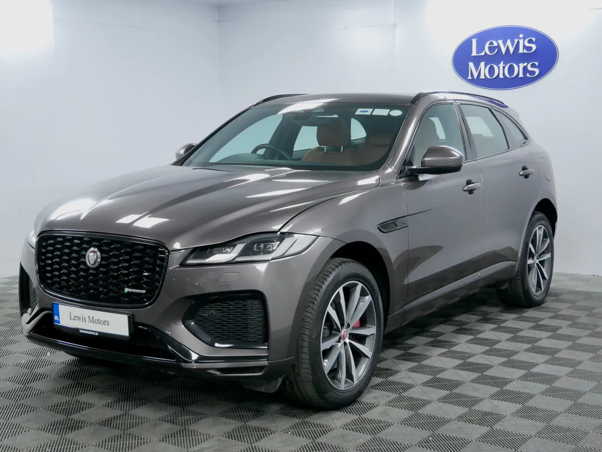 2022 Jaguar F-Pace SE P400E - Image 4
