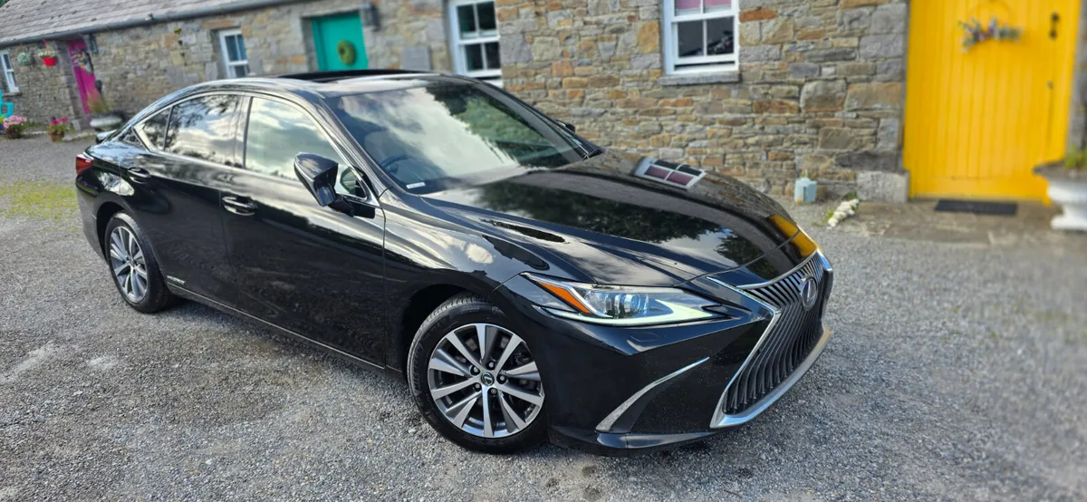Lexus ES 2020 EXECUTIVE HYBRID - Image 1