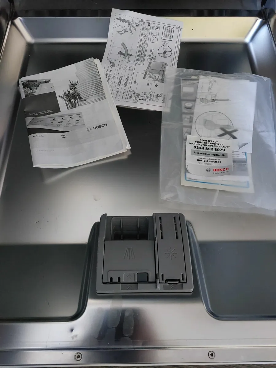 Dishwasher - Image 2