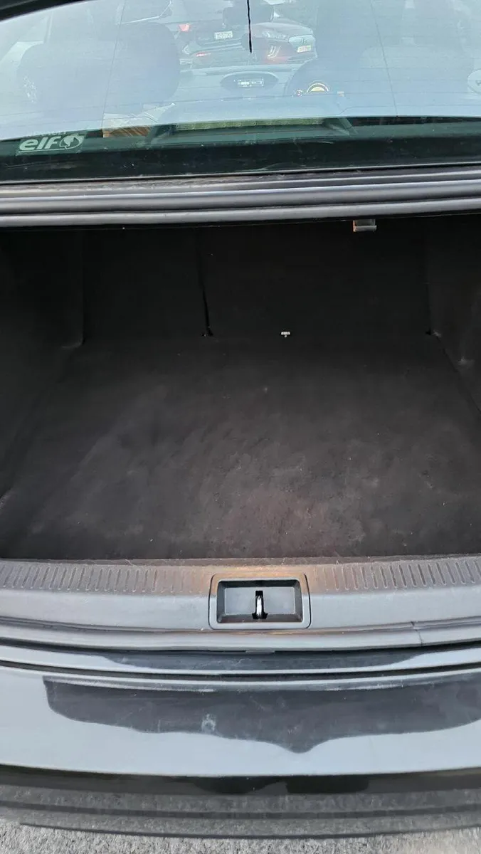 Renault Fluence 2011 - Image 3