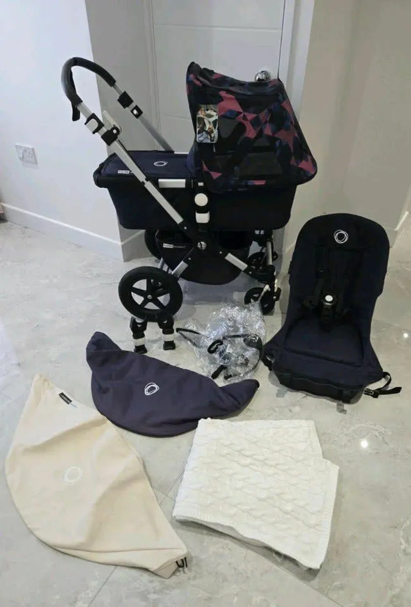 Bugaboo Cameleon 3 Classic Navy Collection - Image 1