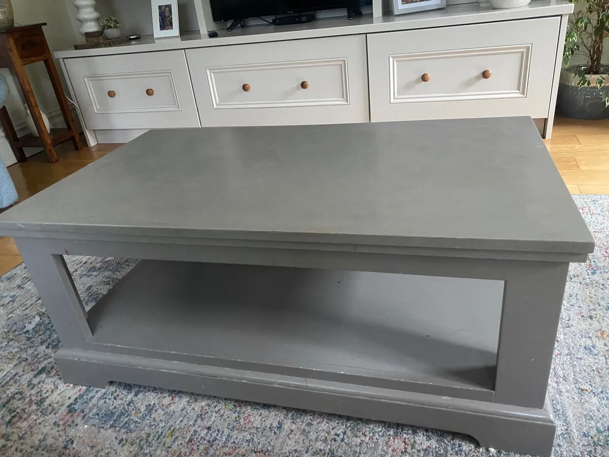 Coffee table - Image 1